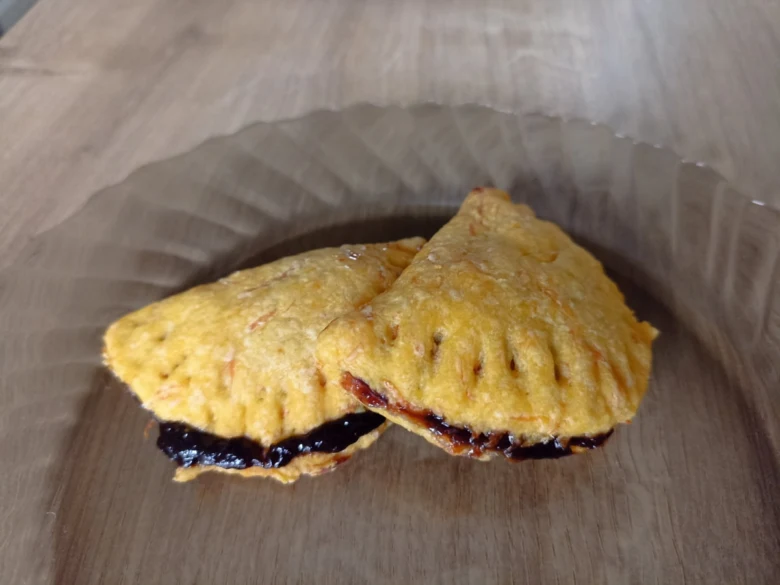Eggless hand pies with filling