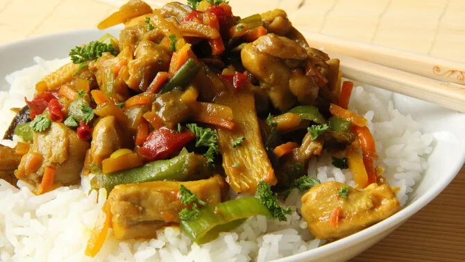 Chicken with vegetables on rice