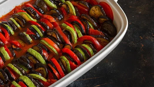 Pekáček s pečenou zeleninou pro lečo recept.