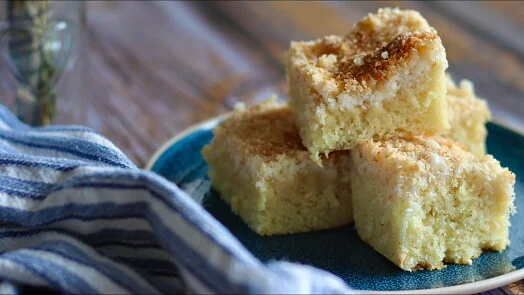 Cheesecake slices on plate