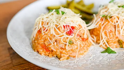 Baked risotto with vegetables and cheese